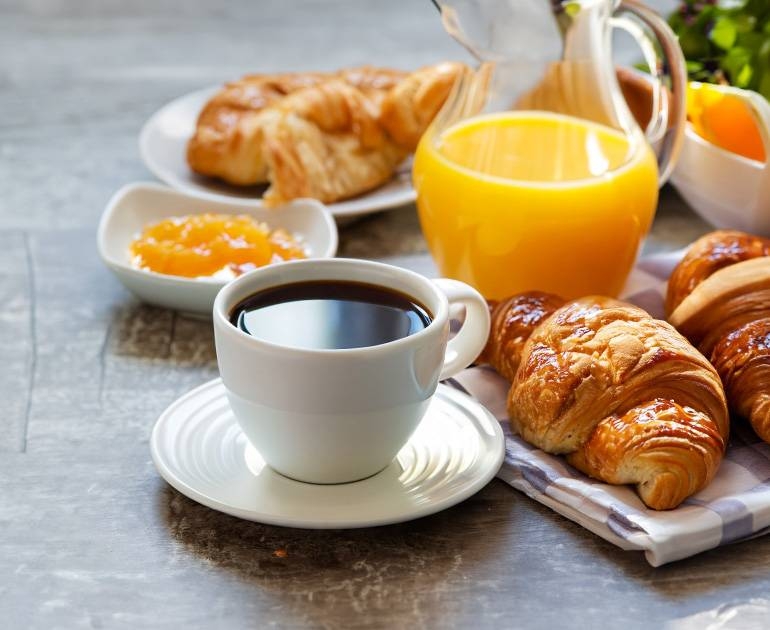 Le Bar - Auberge Du Couvige - restaurant LE BOUCHET-SAINT-NICOLAS - Restaurant auberge Haute Loire - Restaurant le Bouchet Saint Nicolas