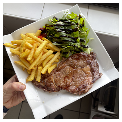 Le restaurant - Auberge Du Couvige - restaurant LE BOUCHET-SAINT-NICOLAS - Restaurant lac du Bouchet - meilleur resto LE BOUCHET-SAINT-NICOLAS