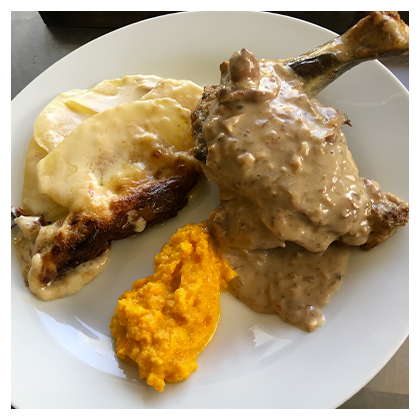 Le restaurant - Auberge Du Couvige - restaurant LE BOUCHET-SAINT-NICOLAS - Restaurant lac du Bouchet - bien manger LE BOUCHET-SAINT-NICOLAS